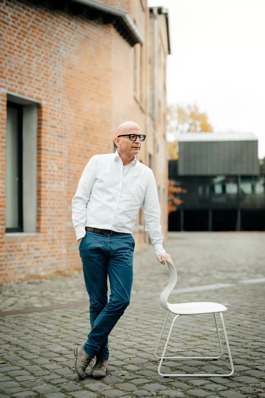 FLÖTOTTO - Are you still a school  furniture manufacturer?