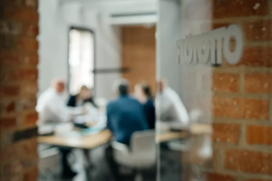 FLÖTOTTO - Company