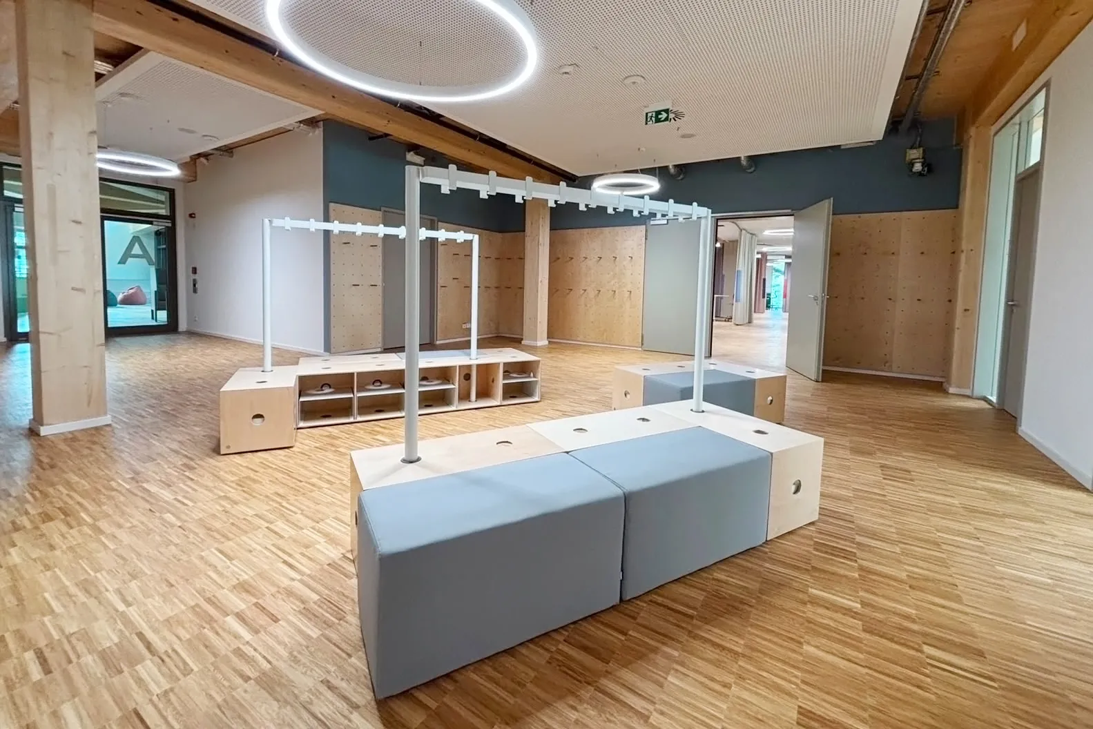 FLÖTOTTO - ACTIVE Garderobe